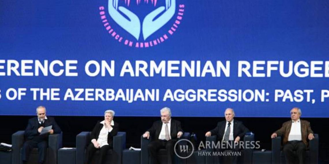 Инициаторы форума «Старые и новые беженцы азербайджанской агрессии: прошлое, настоящее, будущее» приняли Декларацию