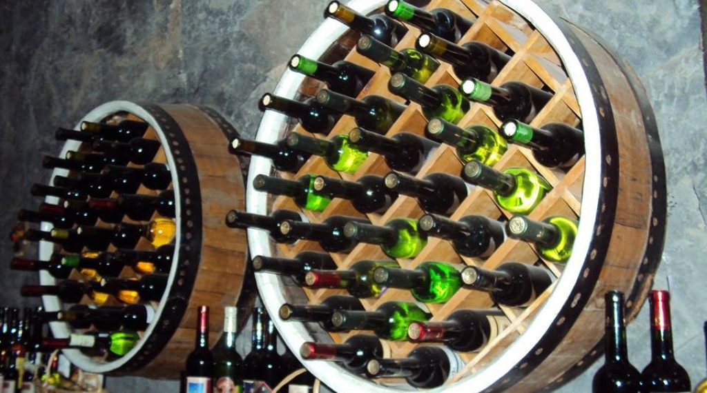 Государство должно поддержать армянских виноделов