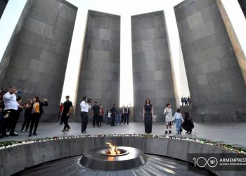 Помним, скорбим, требуем