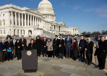Мирные инициативы посредников разбиваются об их беспринципность по отношению к Азербайджану
