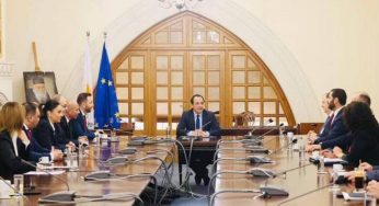 Армянские парламентарии провели встречу с президентом Кипра