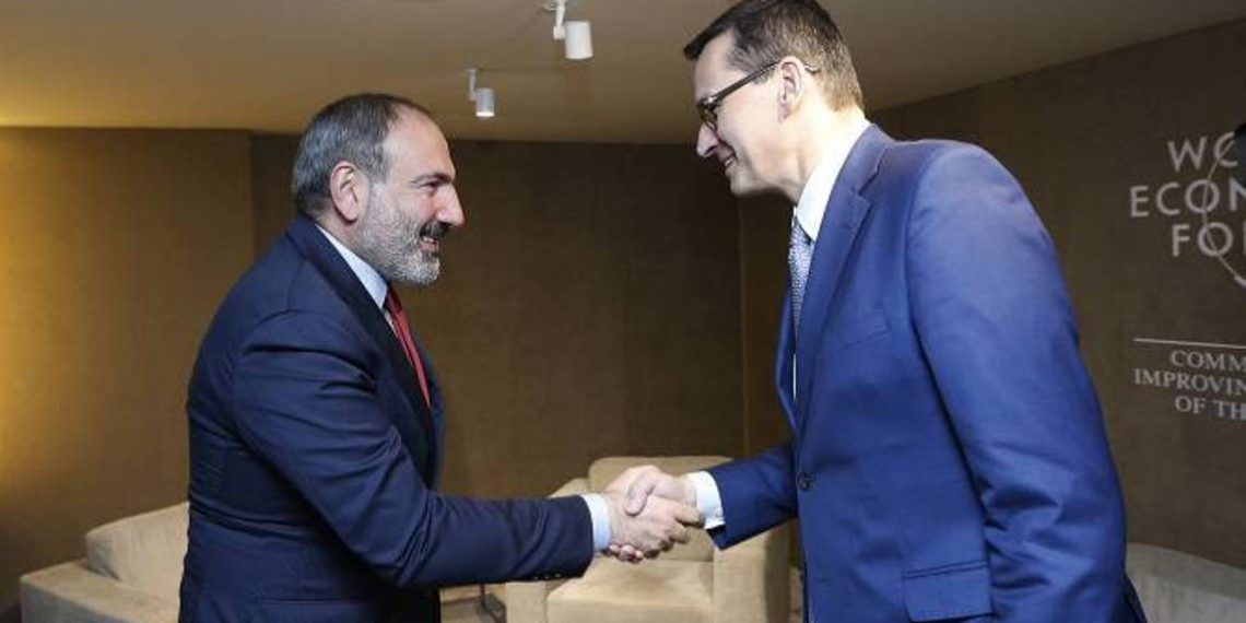 Премьер-министр Пашинян направил поздравительное послание председателю Совета министров Польши