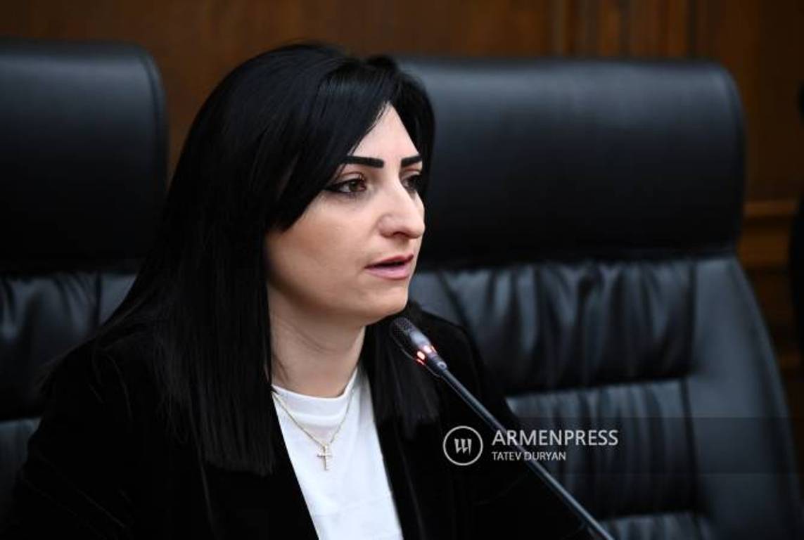 Депутат Парламента Армении инициировала сбор подписей с требованием убрать азербайджанский КПП из Лачинского коридора