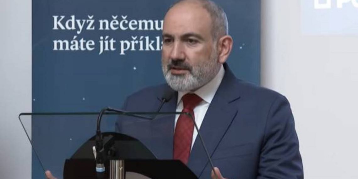 Нам необходимо удвоить усилия для решения нагорно-карабахской проблемы и установления прочного мира в регионе: Пашинян