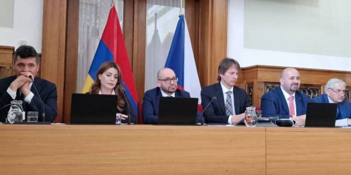 В Праге состоялось заседание армяно-чешской межправительственной комиссии по вопросам экономического сотрудничества