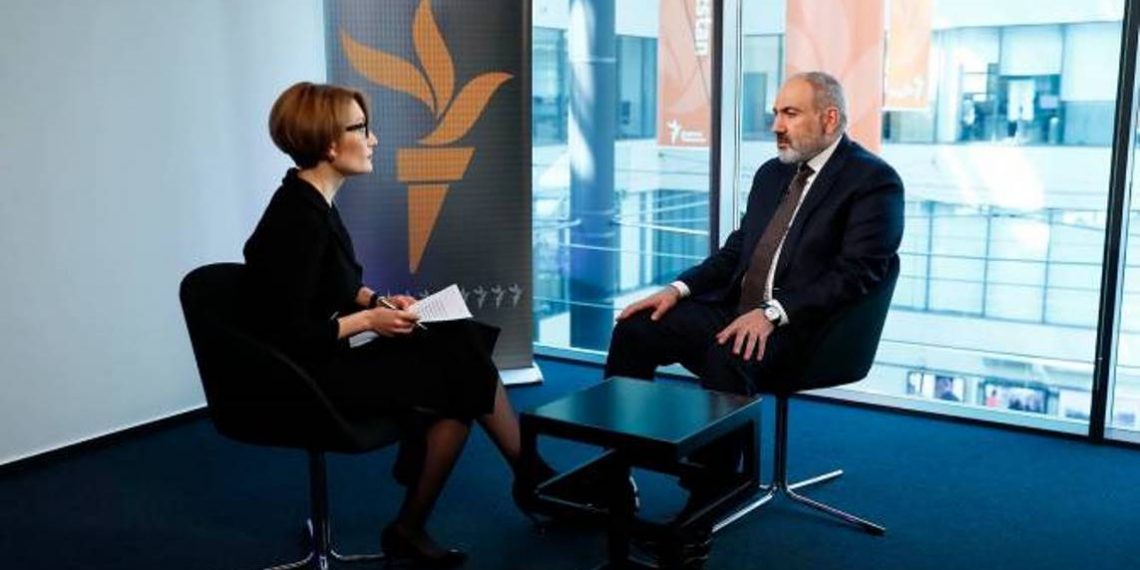 Премьер-министр заявил, что ключевые разногласия с Азербайджаном касаются Нагорного Карабаха и не только