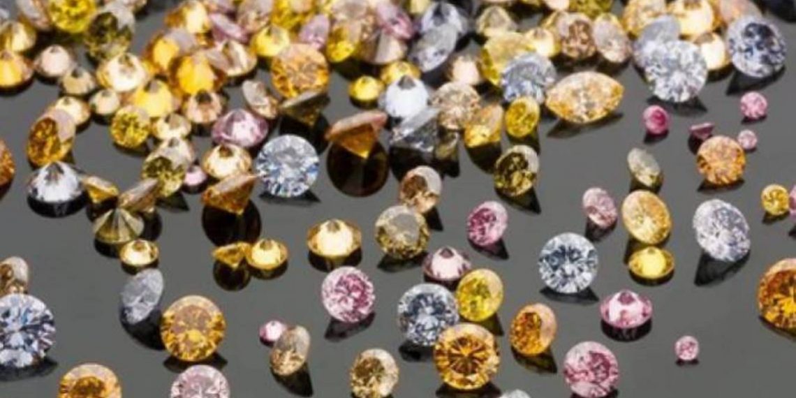 Большая часть объема экспорта Армении приходится на драгоценные и полудрагоценные камни, металлы и изделия из них