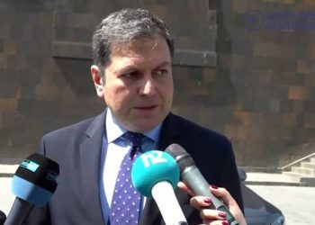 Замминистра иностранных дел Армении сообщил о новой встрече в трехстороннем формате в Москве