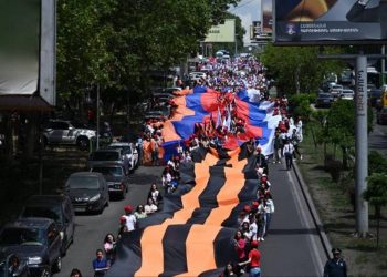 «Бессмертный полк» шествием воздал дань уважения героям Великой Отечественной войны