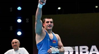 Нарек Манасян в полуфинале чемпионата мира по боксу