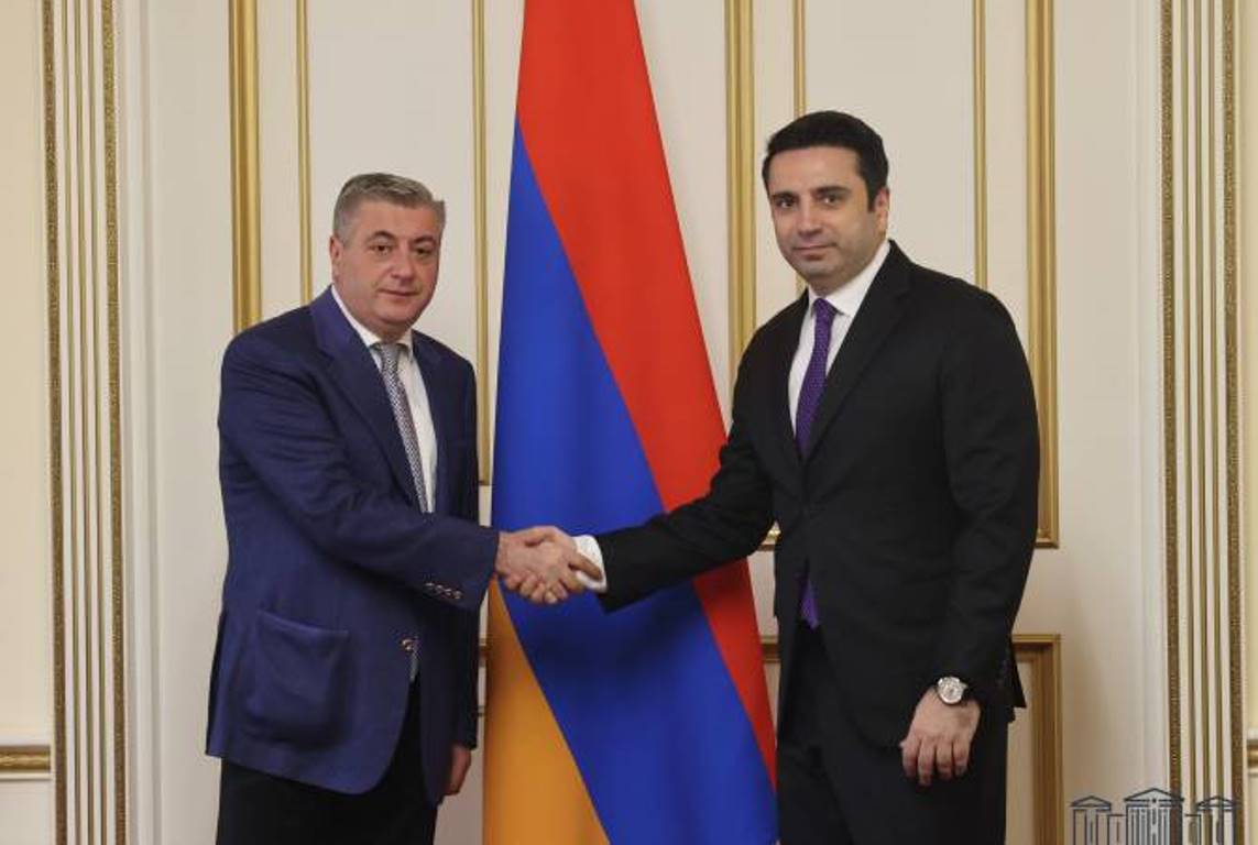 Спикер Парламента Армении принял делегацию во главе с председателем комиссии Парламента Грузии по региональной политике