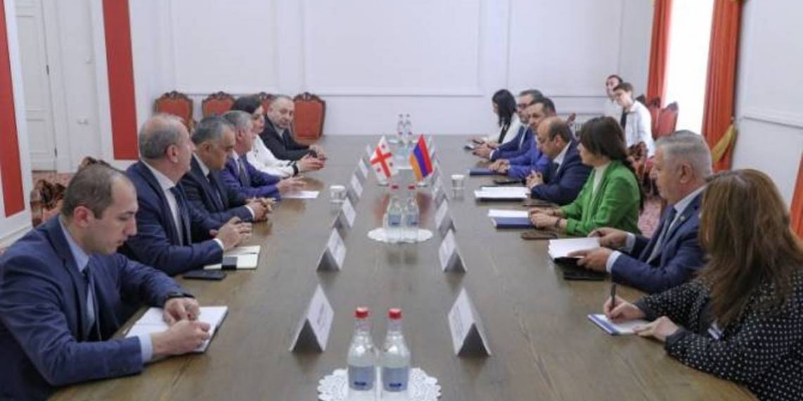 Улучшение путей сообщения с Грузией имеет для Армении стратегическое значение: депутат НС Армении