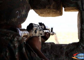 Азербайджан открыл огонь из стрелкового оружия и минометов по армянским позициям в районе Верин Шоржа