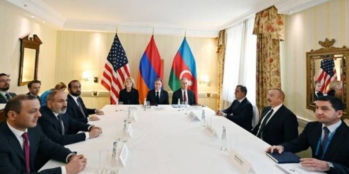 Спор в НК между людьми, стремящимися к свободе и самоуправлению на своей родине и авторитарным агрессором: Freedom House