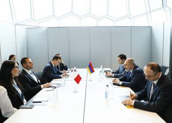 Премьер-министр Никол Пашинян провел встречу с премьер-министром Мальты