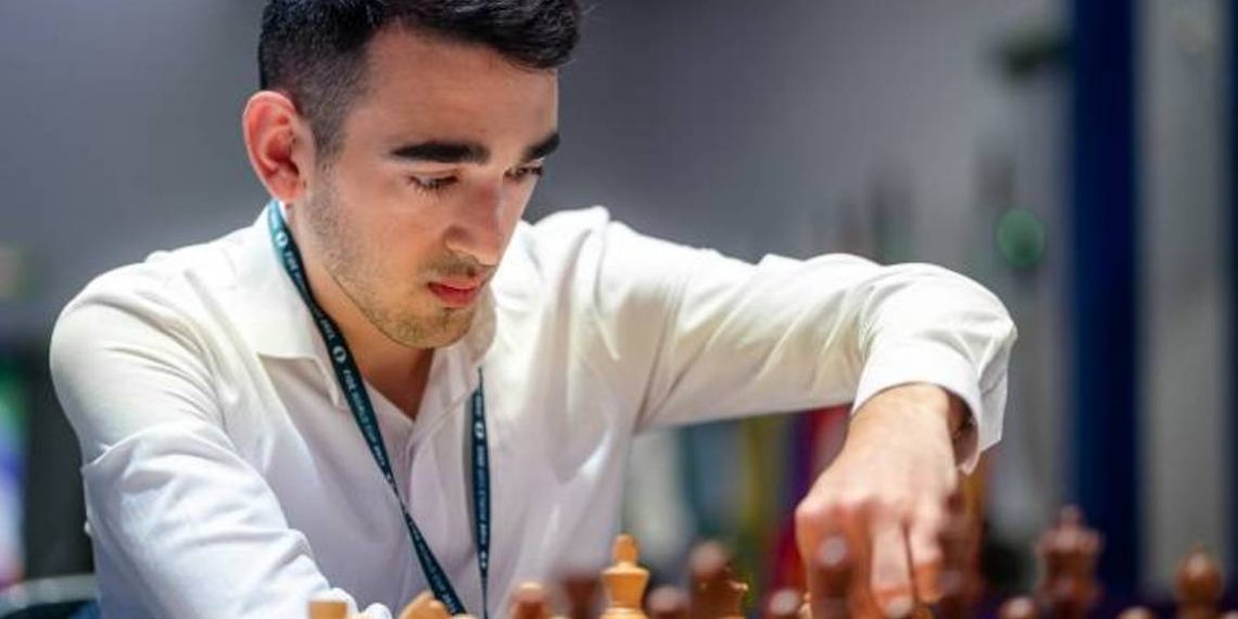Айк Мартиросян — лидер международного шахматного турнира в Шардже