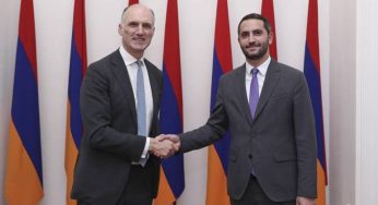 Вице-спикер НС Армении встретился с  министром по делам Европы Соединенного Королевства 