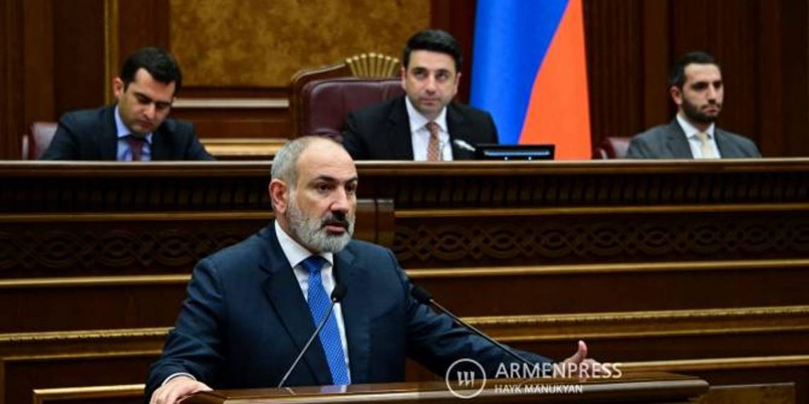 Представитель МИД РФ не может комментировать, может только принимать к сведению, что я говорю: Пашинян