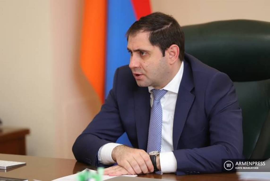 Министр обороны Армении не участвует в заседании Совета министров обороны ОДКБ