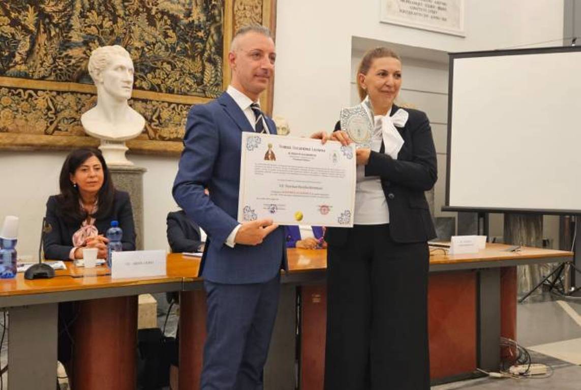 Посол Армении в Италии Амбарцумян награждена международной наградой «Leone XIII»