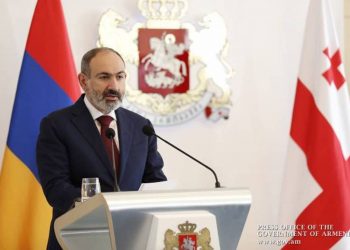 Никол Пашинян направил президенту и премьер-министру Грузии поздравительные послания