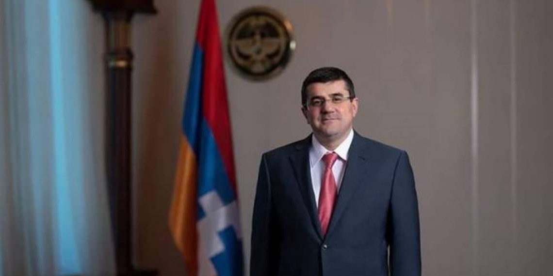 Вместе защитим нашу Родину. Послание  президента Арутюняна по случаю Дня Первой Республики Армения