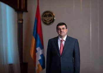 Вместе защитим нашу Родину. Послание  президента Арутюняна по случаю Дня Первой Республики Армения