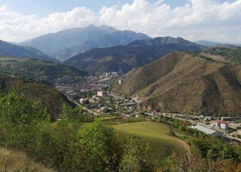 Россия откроет консульство в Сюнике