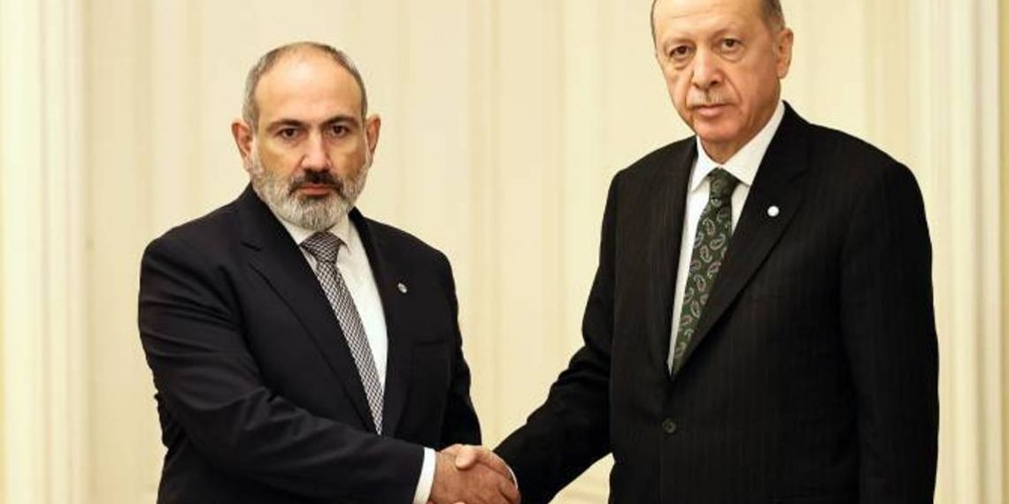 Премьер-министр Пашинян поздравил Эрдогана с переизбранием на пост президента Турции