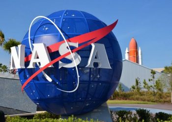 NASA создало змееподобного робота для исследования других планет
